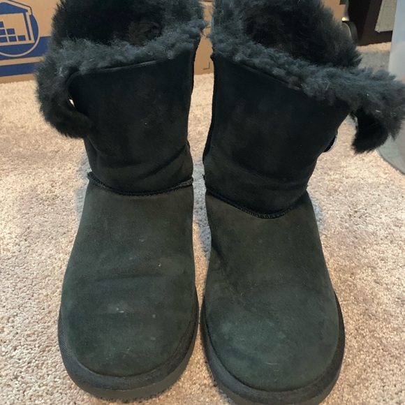 UGG Black Suede Boots with Logo - Picture 5 of 7